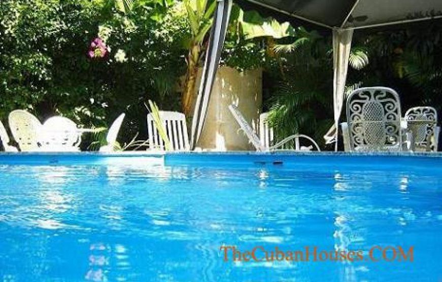 Casa Pablo Balini en Miramar, 7 habitaciones con piscina- Jacuzzi