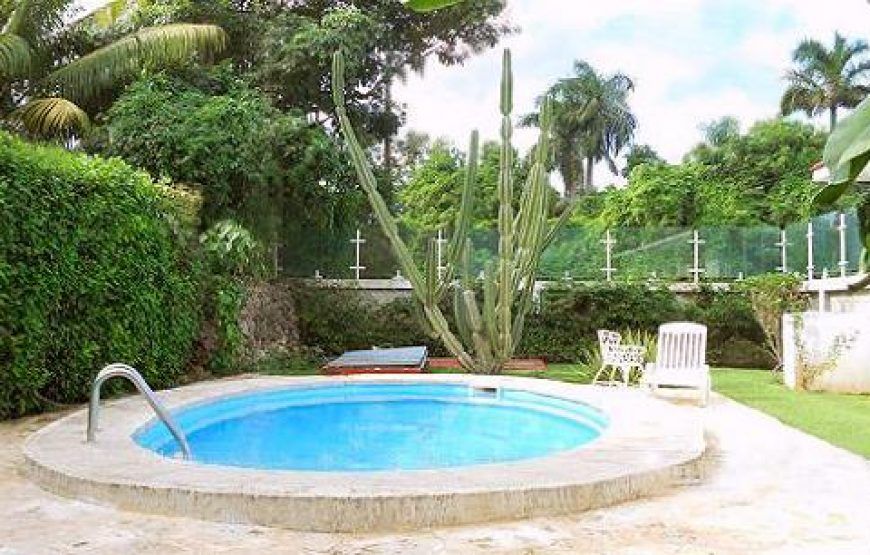 Maison d’Abel à Siboney, 6 chambres luxueuses avec piscine.