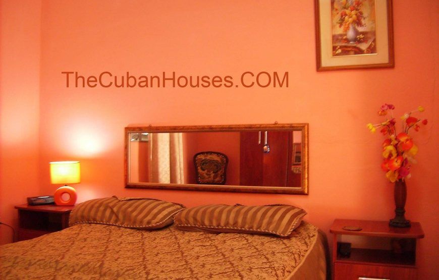 Nely´s House in Miramar, 3 rooms near the Cira García Clinic