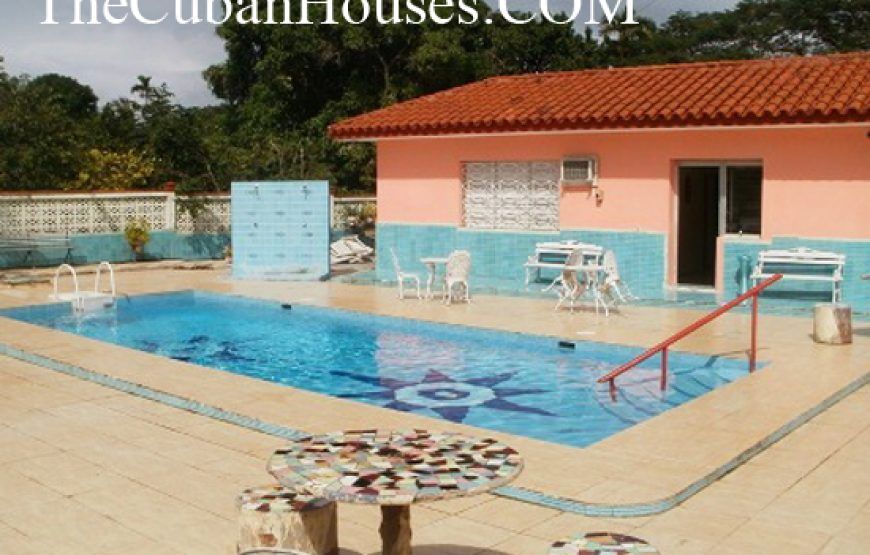 Mary Loly´s House in Siboney, 5 rooms with pool