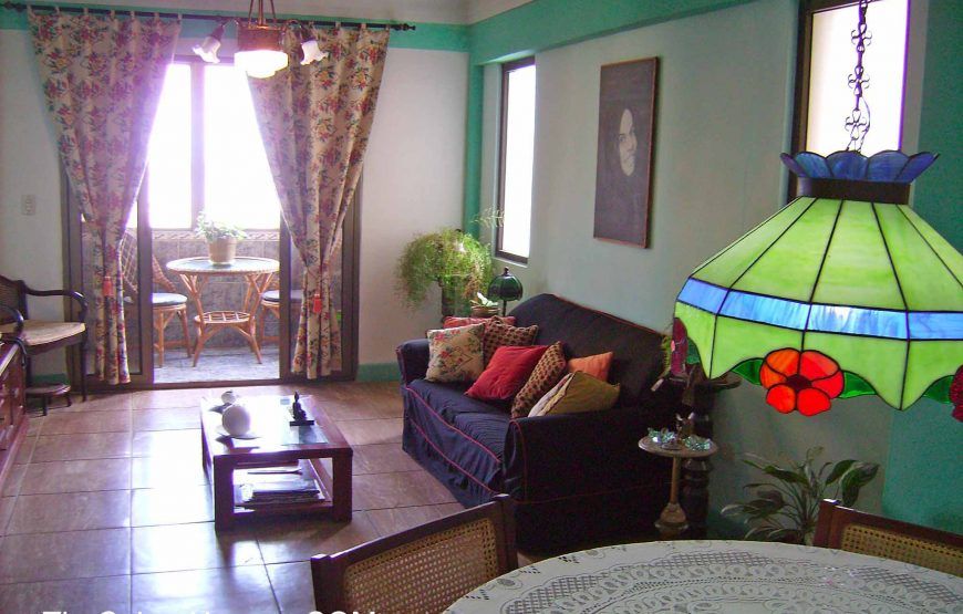 Maison Loly à Vedado, 2 chambres avec vue mer.