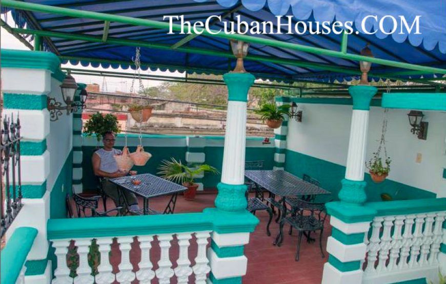 Maison d’Anay et Efrain à Cienfuegos, 2 chambres près du Prado.