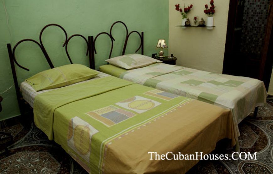 Lina and Roberto House in Old Havana, 2 bedrooms