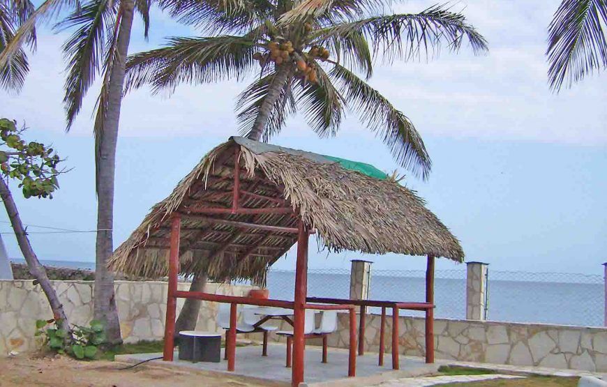 Maison Nancy sur la plage de Guanabo, 2 chambres avec accès à la mer