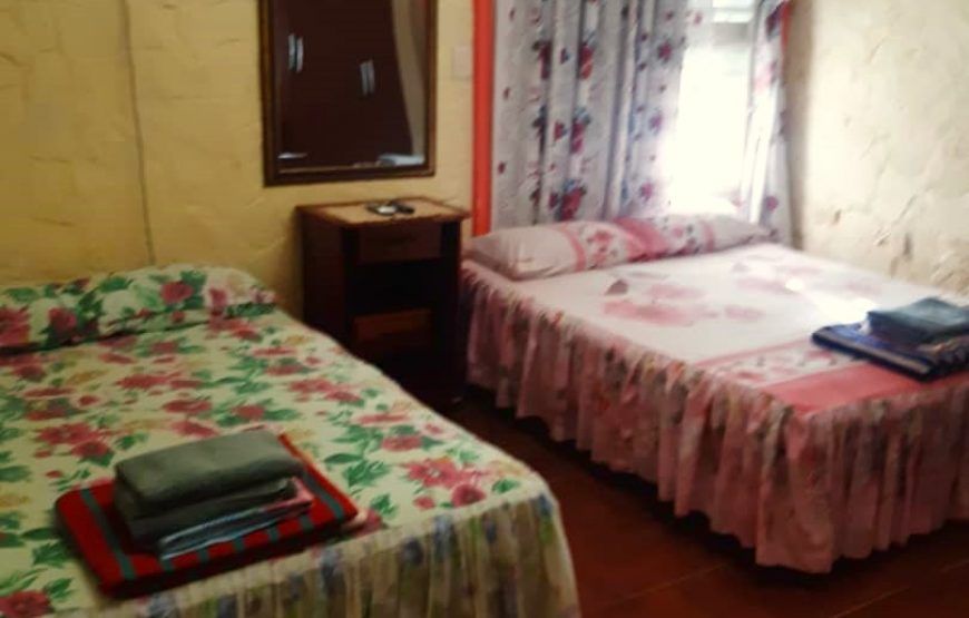 Maison de Valia et Carlos à Guanabo,2 chambres avec ranch et piscine