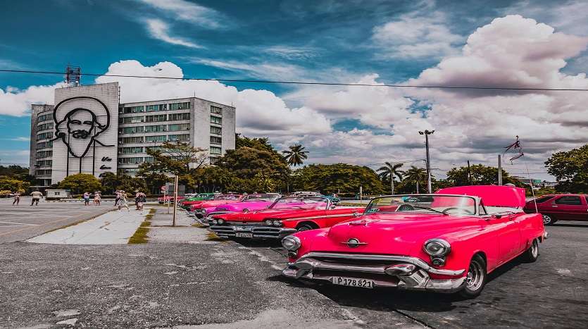 coche clásico en La Habana