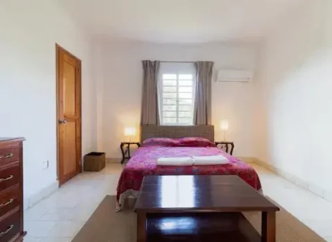 apartamento-chiara-vedado-habana-habitacion-1