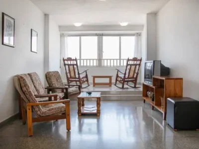 Apartamento en FOCSA en el Vedado. 2 Habitaciones con WiFi y Cocina