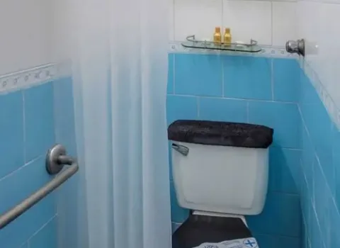 apartamento-shalom-habana-vieja-bano