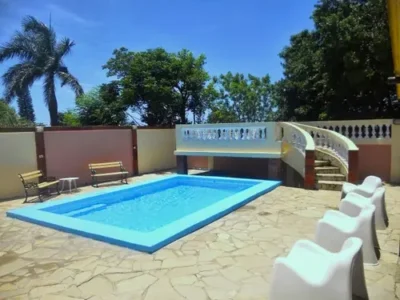 Maison Angela à Boca Ciega, La Havane. Avec piscine, idéale pour les groupes