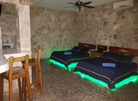 casa-dolphins-guanabo-habitacion-1
