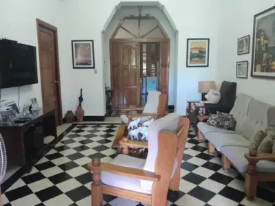 Casa Guido en Vedado, La Habana. Habitaciones con Baño Privado y Terraza