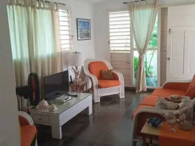 Casa Isabel en Varadero. 3 Habitaciones y Balcón Cerca de la Playa