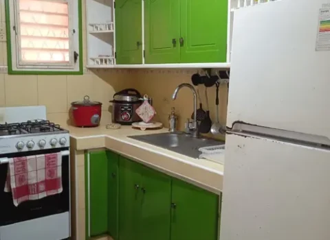casa-maria-de-los-angeles-guanabo-habana-cocina