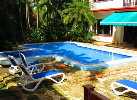 casa-michel-miramar-piscina-1