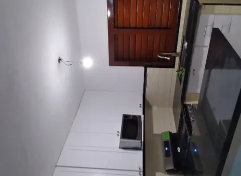 casa-nidia-nuevo-vedado-cocina