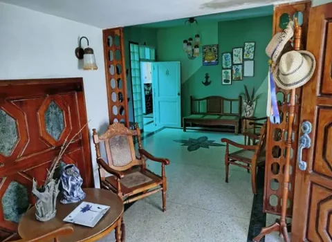 casa-olga-y-pedro-guanabo-sala