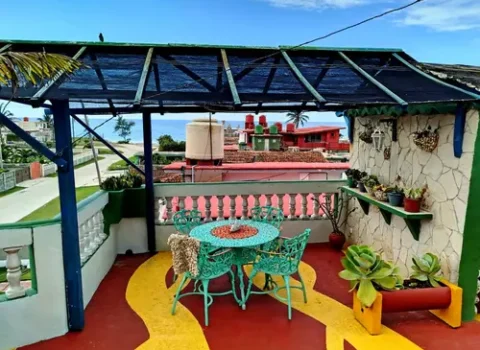 casa-olga-y-pedro-guanabo-terraza-2