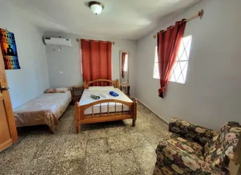 casa-orlando-1-guanabo-habana-habitacion