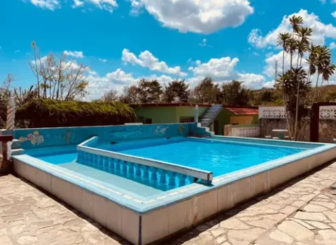 casa-orlando-2-guanabo-habana-piscina-2