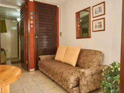 Maison de Roberto et Marta à Varadero. À un Pâté de Maisons de la Plage