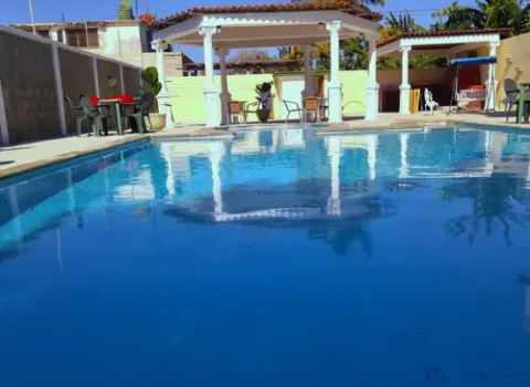 casa-yona-guanabo-piscina-1