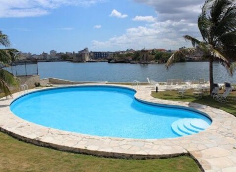 piscina-casa-almendares-miramar-la-habana