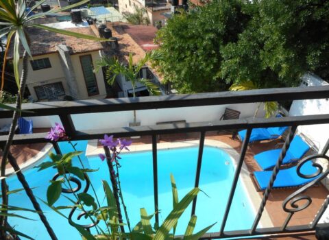 casa-maria-del-carmen-en-vedado-piscina