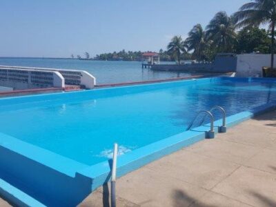 Maison Al canal, Santa Fe, Havana. Pool, jacuzzi and ocean access